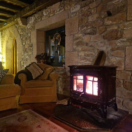 Hotel La Casona De Barrio, Alto Campoo Баррио Экстерьер фото