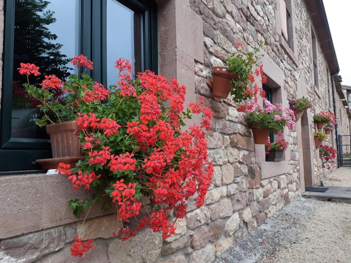 Hotel La Casona De Barrio, Alto Campoo Баррио Экстерьер фото