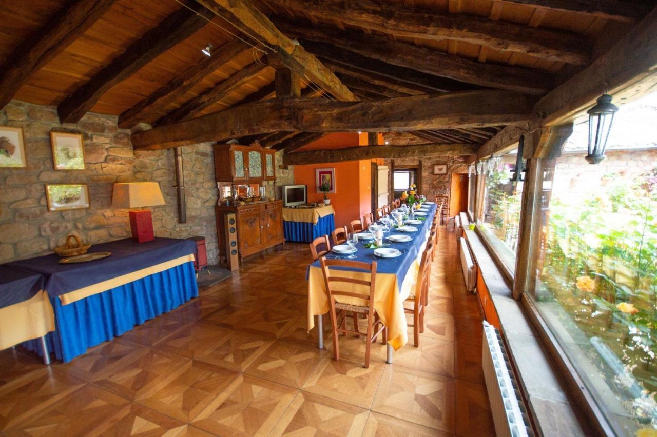 Hotel La Casona De Barrio, Alto Campoo Баррио Экстерьер фото