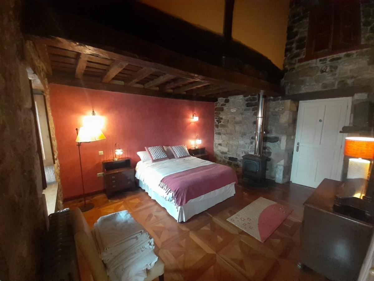 Hotel La Casona De Barrio, Alto Campoo Баррио Экстерьер фото