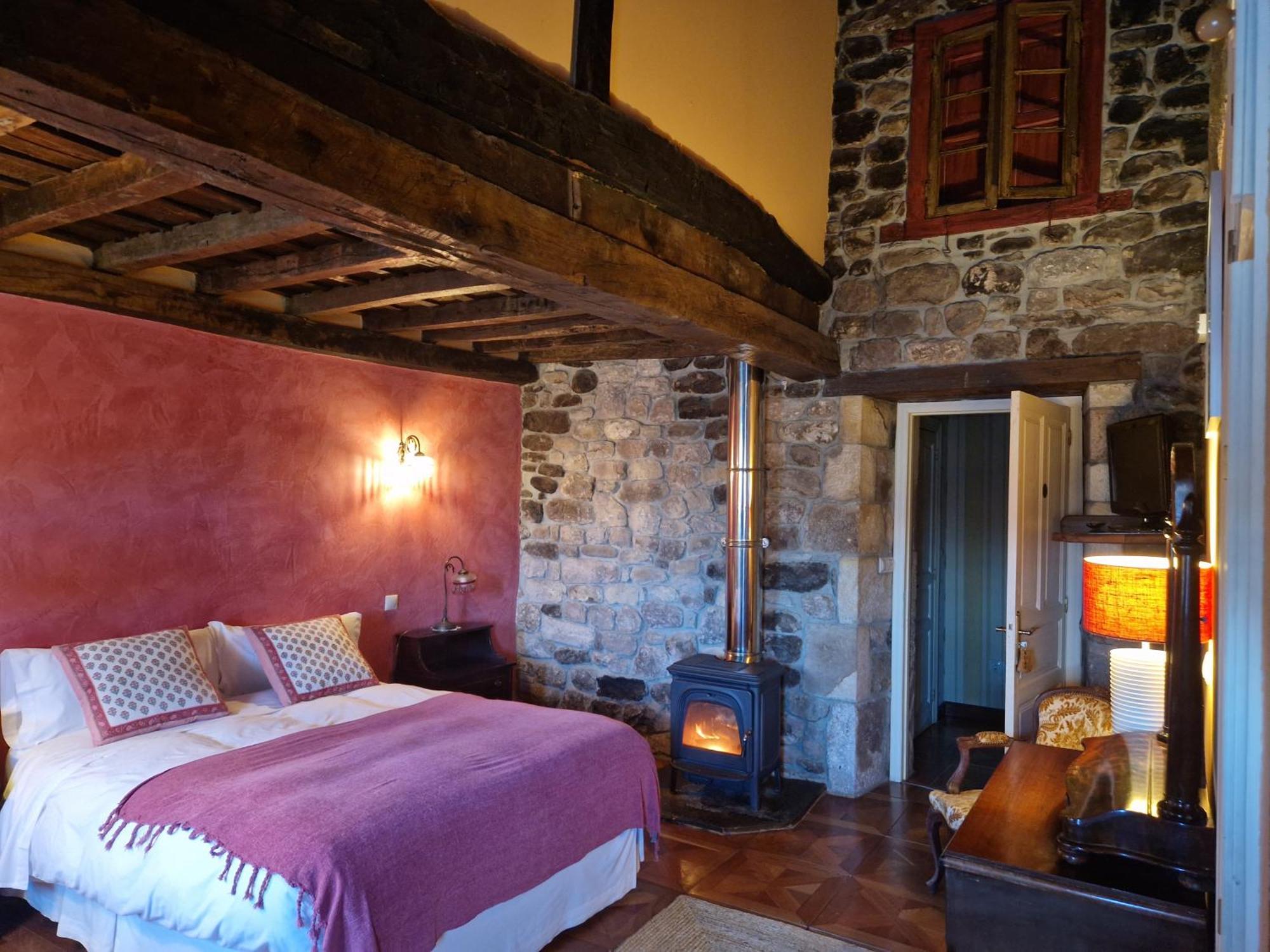 Hotel La Casona De Barrio, Alto Campoo Баррио Экстерьер фото